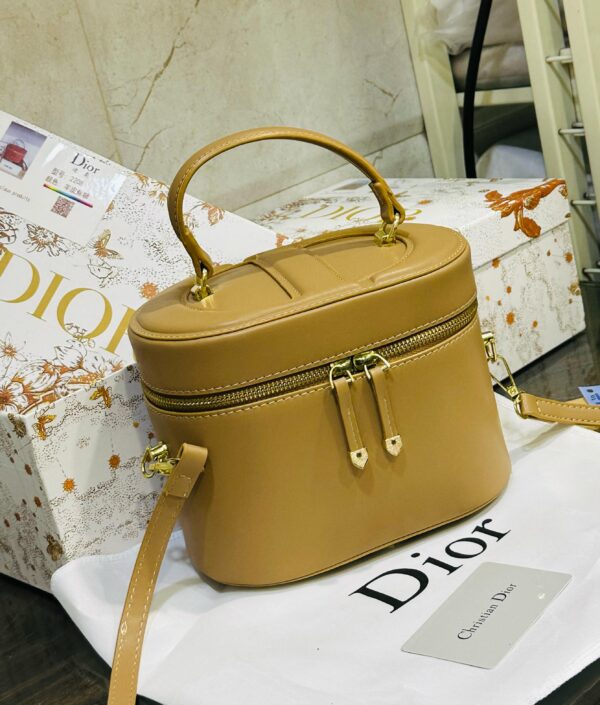 Christian Dior Vanity Bag 12a Quality With Dior Box Bill Satin Dust Cover Size _ 6 By 8 Inches - Image 6
