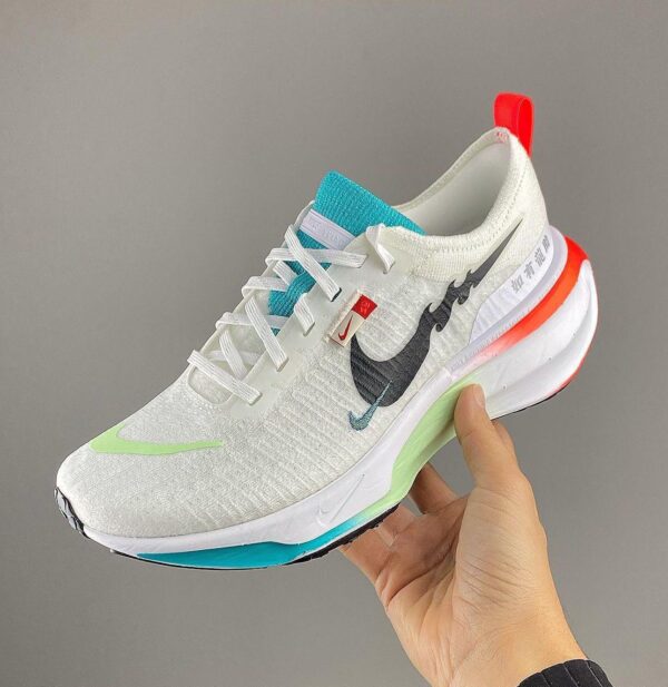 Nike vomero 17