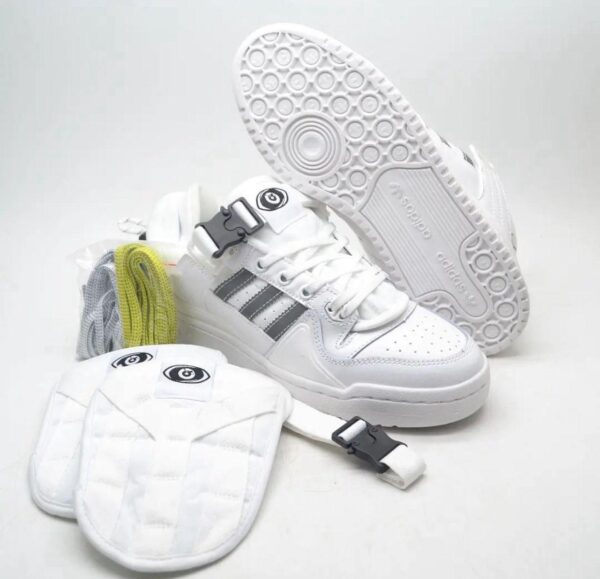 Adidas bad bunny - Image 3