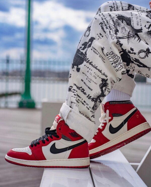 Air jordan 1 long lost and found - Image 3