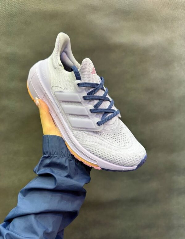 Adidas ultraboost women light purple - Image 4