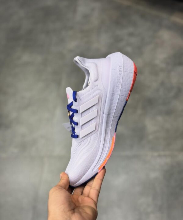 Adidas ultraboost women light purple - Image 3