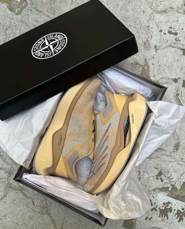 New balance stone island tokyo design studio fuelcell - Image 2