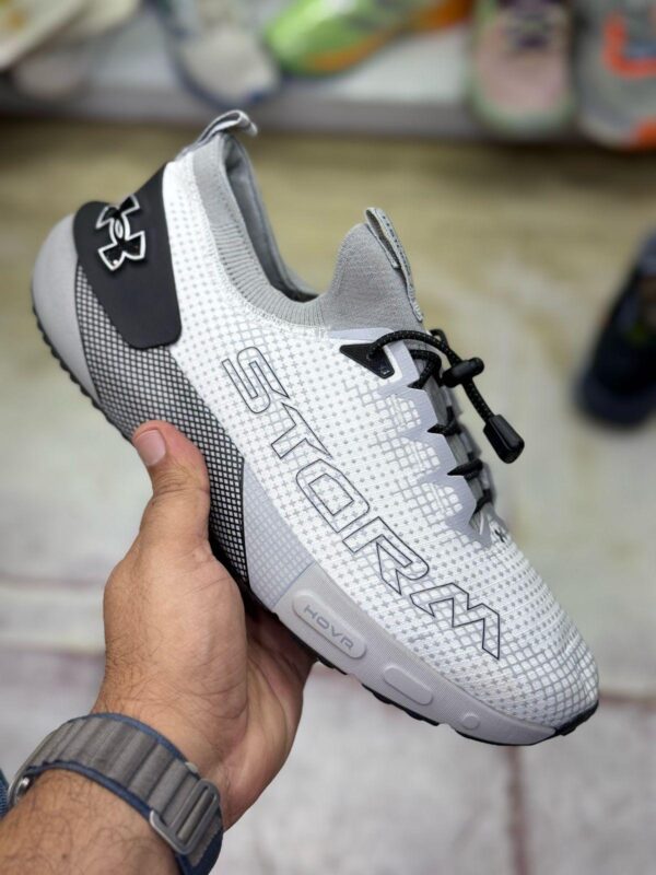 Under armour hovr storm 1