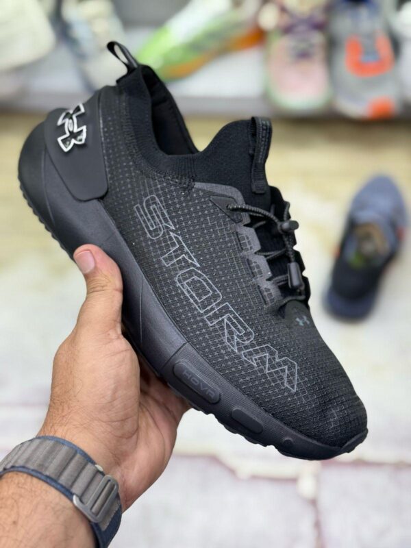 Under armour hovr storm 2