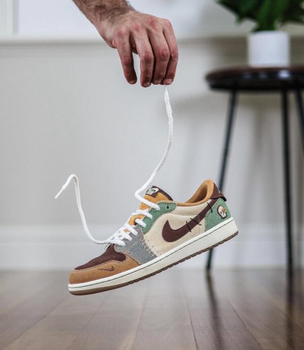 Jordan 1 low voodoo - Image 2