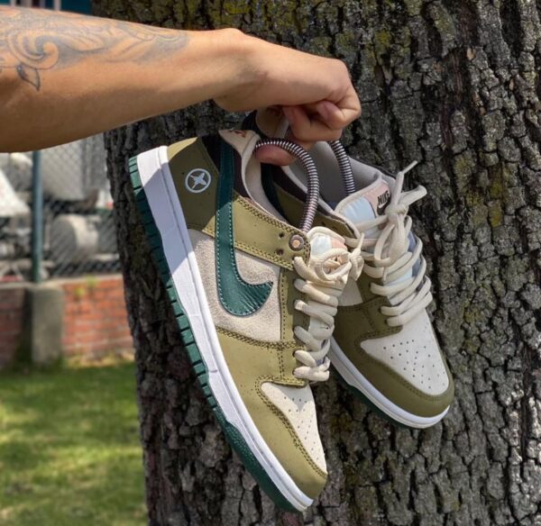Yuto horigome x nike sb dunk low asparagus