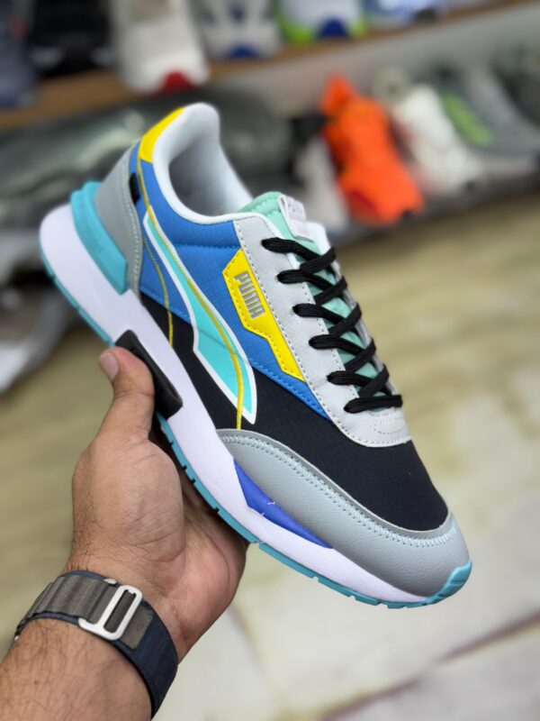 Puma mirage tech 4