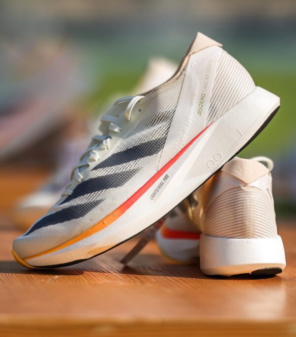 Adidas adizero takumi sen 10