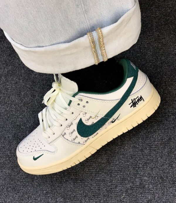 Nike sb dunk stussy - Image 3
