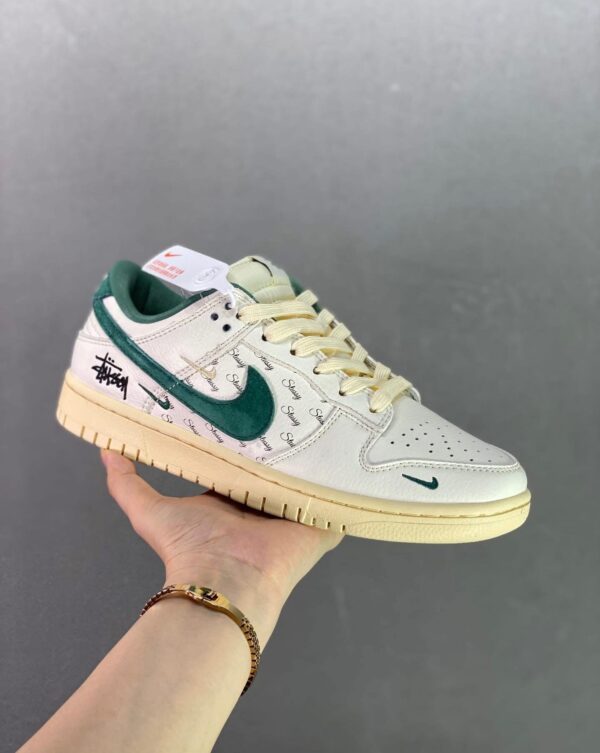 Nike sb dunk stussy - Image 2