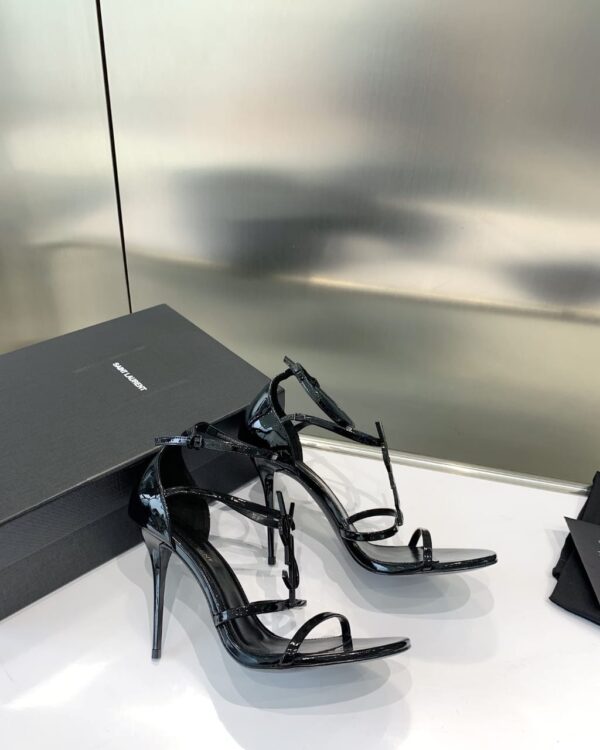Ysl saint laurent paris black patent leather monogram cassandra sandals
