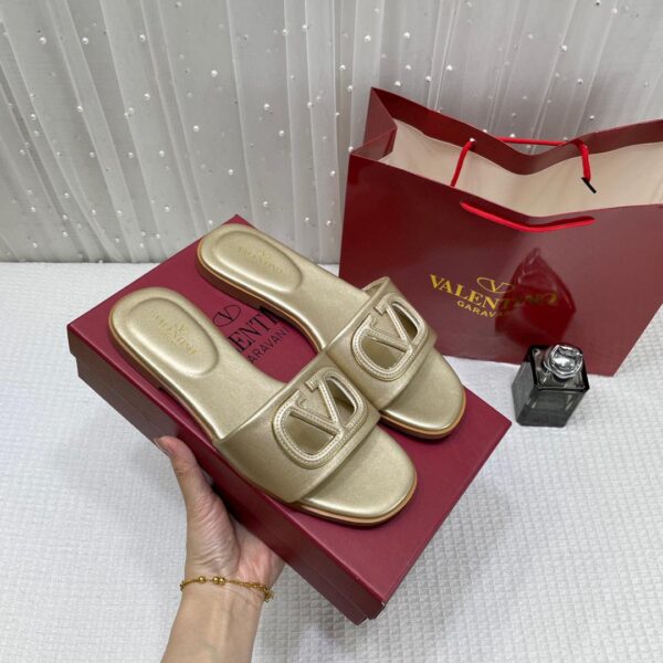 Valentino garavani vlogo signature leather sandals - Image 3