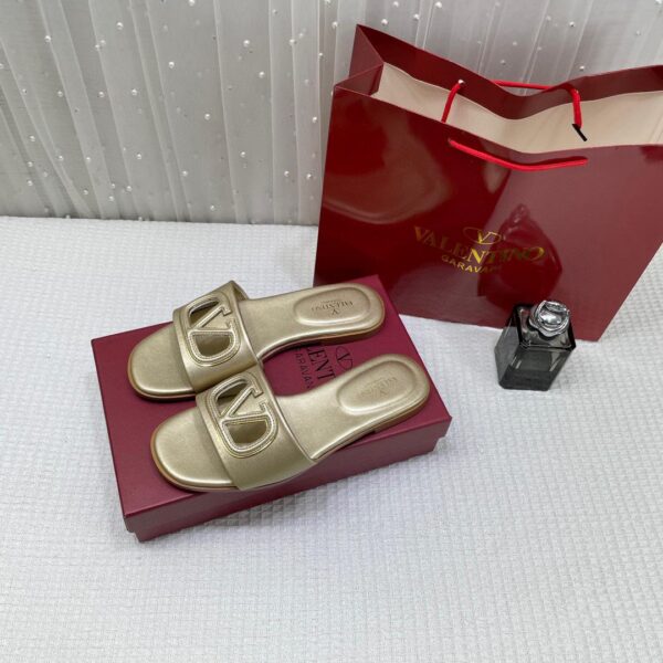 Valentino garavani vlogo signature leather sandals - Image 4
