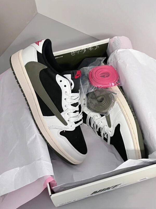 Nike air jordan 1 low x travis scott - Image 3