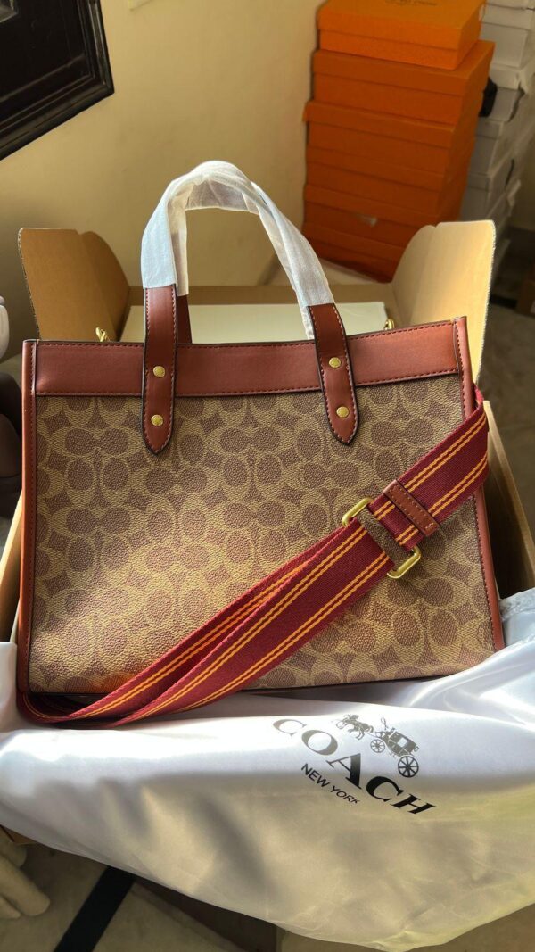 Coach Feild Tote Bag