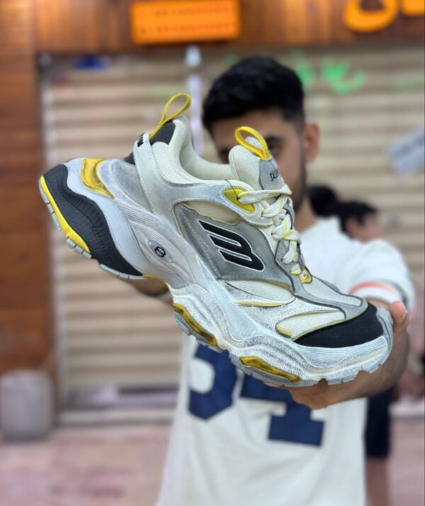 Balenciaga cargo sneakers - Image 2