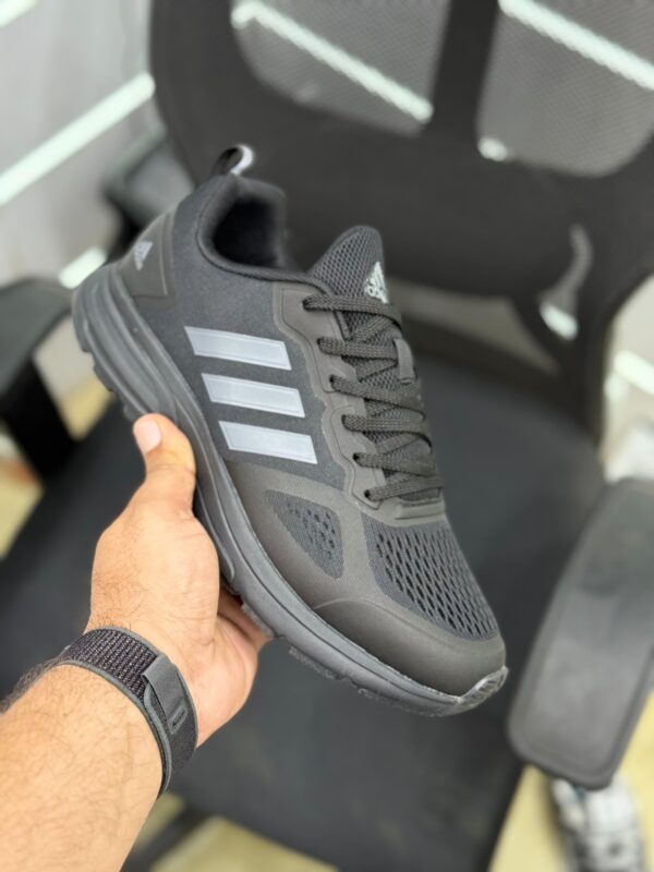 Adidas cloud cnc 3