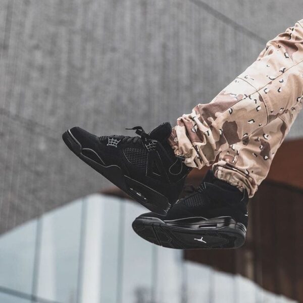 Air jordan retro 4 black cat - Image 2