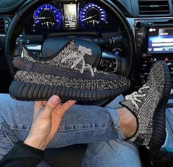 Adidas yeezy boost 350 v2 2