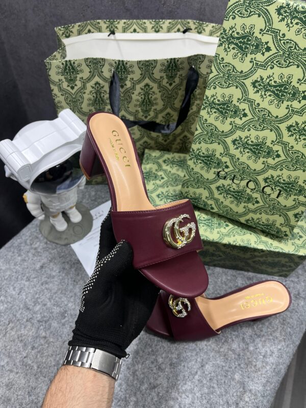 Gucci womens leather_mid heel - Image 3
