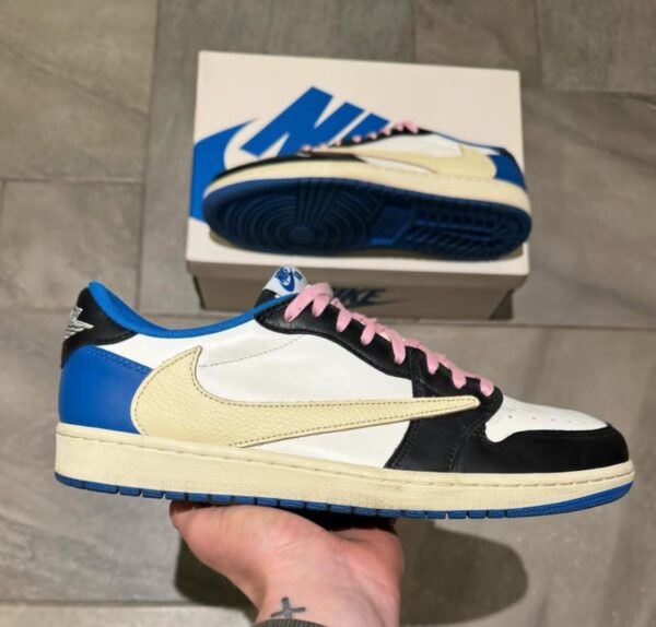 Travis scott x fragment x air jordan 1 low - Image 4