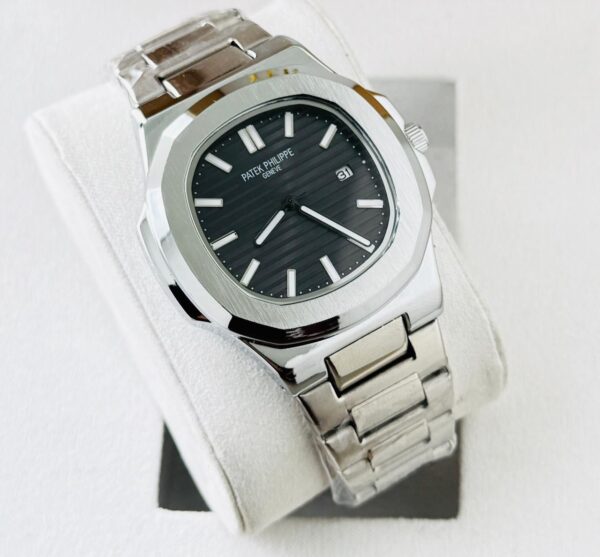 PATEK PHILIPPE NAUTILUS BLACK DIAL – STAINLESS STEEL EDITION