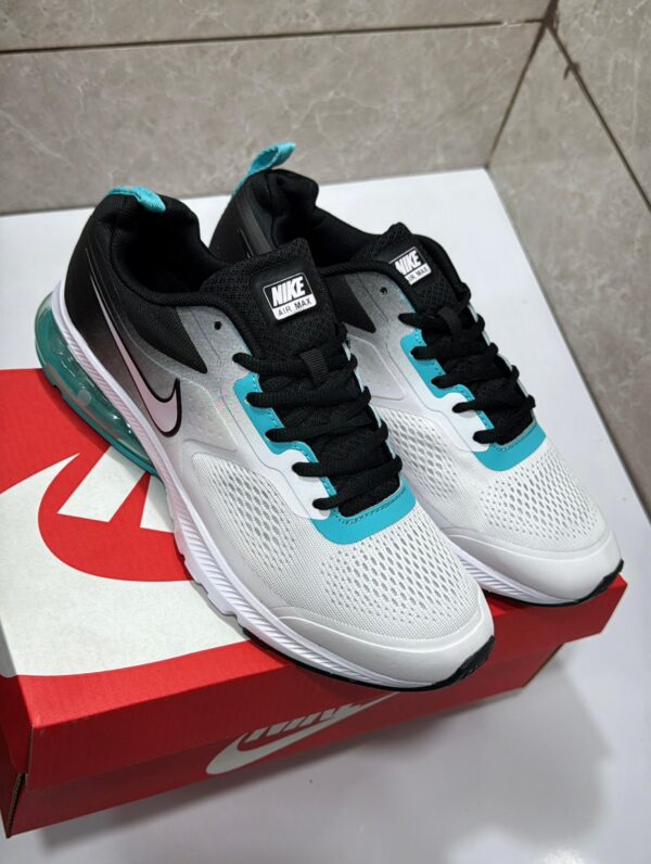 NIKE GAMA TUBE