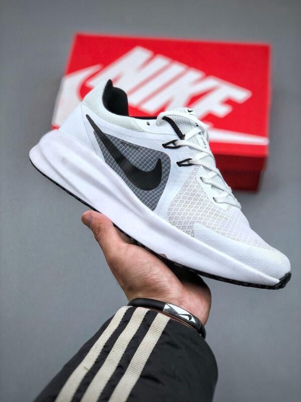 NIKE FLYWIRE SWIFT 4 - Image 2