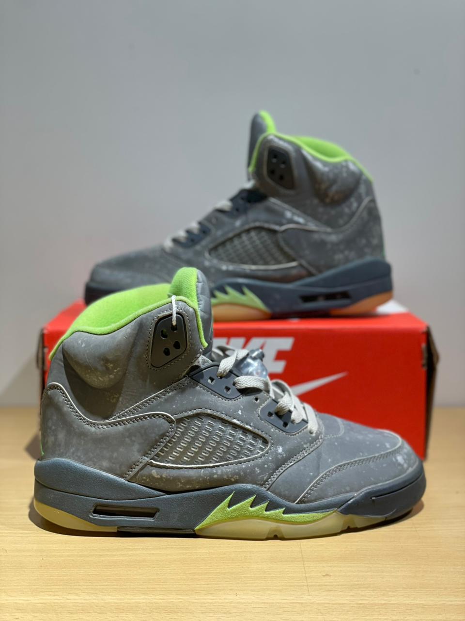 Nike Mens Air Jordan 5 Retro Shoes